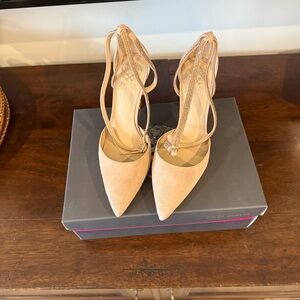Vince Camuto Nude Pointed Toe Heels